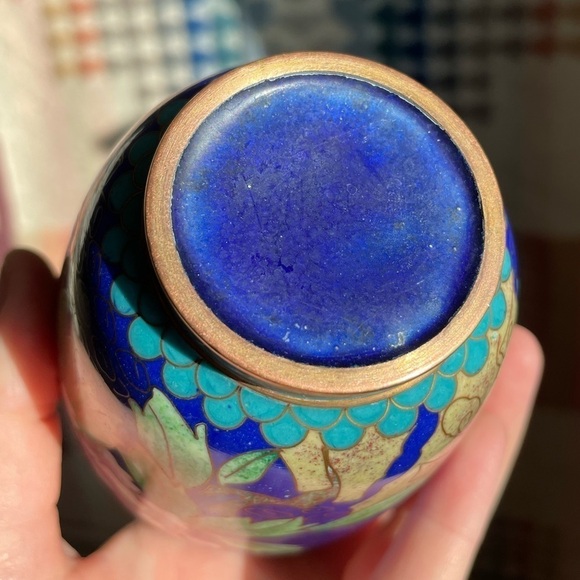 VTG Mid Century Chinese 6" Tall Filagree Enamel Cloisonné Vases Set of 2 Blue - Picture 6 of 14